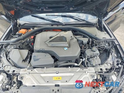 Zdjęcie 11 z 12 samochodu: 2024 BMW 330E VIN:3MW39FF03R8E09509 - miniatura