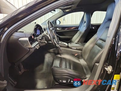 Zdjęcie 7 z 12 samochodu: 2019 PORSCHE PANAMERA BASE VIN:WP0AA2A72KL101860 - miniatura