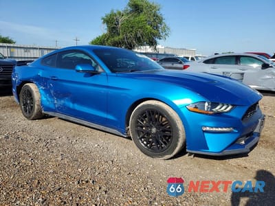 Czwarte zdjęcie samochodu z boku: 2019 FORD MUSTANG VIN:1FA6P8TH7K5125398 - miniatura
