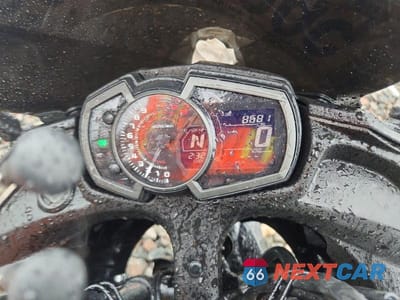 Zdjęcie 7 z 9 samochodu: 2019 KAWASAKI EX650 J VIN:JKAEXEJ1XKDA04202 - miniatura