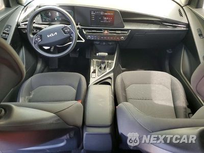 Zdjęcie 8 z 13 samochodu: 2024 KIA NIRO LX VIN:KNDCP3LE2R5149799 - miniatura