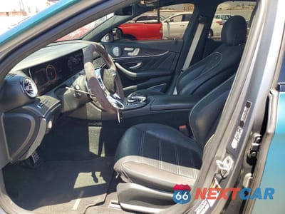 Zdjęcie 7 z 12 samochodu: 2020 MERCEDES-BENZ E 63 AMG-S 4MATIC VIN:WDDZF8KB9LA703250 - miniatura