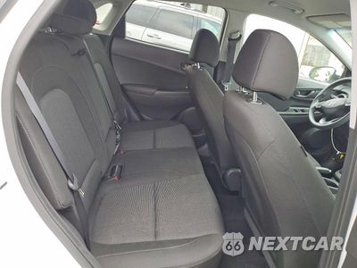 Zdjęcie 10 z 12 samochodu: 2023 HYUNDAI KONA SEL VIN:KM8K62AB4PU962982 - miniatura
