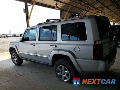 Drugie zdjęcie samochodu z przodu: 2007 JEEP COMMANDER LIMITED VIN:1J8HG58287C587177 - miniatura