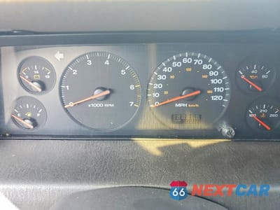 Zdjęcie 9 z 12 samochodu: 2000 JEEP GRAND CHEROKEE LAREDO VIN:1J4G248S2YC399844 - miniatura