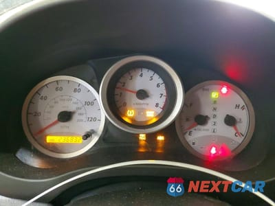 Zdjęcie 9 z 13 samochodu: 2005 TOYOTA RAV4 BASE VIN:JTEHD20V050072446 - miniatura