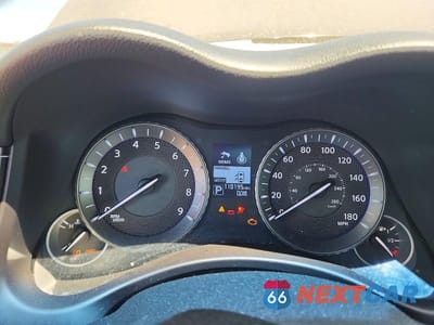 Zdjęcie 9 z 12 samochodu: 2019 INFINITI Q70 3.7 LUXE VIN:JN1BY1AR1KM585559 - miniatura