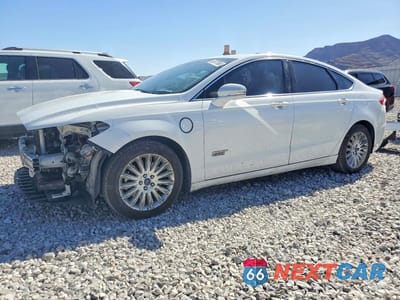 2015 FORD FUSION SE PHEV 3FA6P0PU9FR280983 - główne zdjęcie licytacji z USA - miniatura