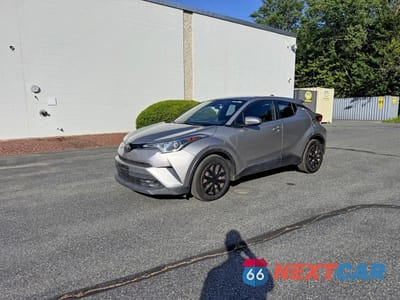 Drugie zdjęcie samochodu z przodu: 2019 TOYOTA C-HR LE VIN:NMTKHMBXXKR067772 - miniatura