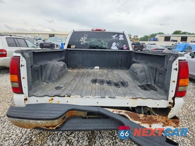Zdjęcie 6 z 12 samochodu: 2002 CHEVROLET SILVERADO K1500 VIN:1GCEK19T52E208481 - miniatura
