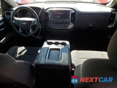 Zdjęcie 8 z 12 samochodu: 2018 CHEVROLET SILVERADO K1500 LT VIN:3GCUKREC8JG172793 - miniatura