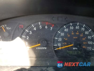 Zdjęcie 9 z 12 samochodu: 2002 TOYOTA TUNDRA ACCESS CAB SR5 VIN:5TBRN34102S235407 - miniatura