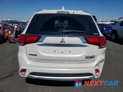 Zdjęcie 6 z 12 samochodu: 2018 MITSUBISHI OUTLANDER SE VIN:JA4J24A56JZ045564 - miniatura
