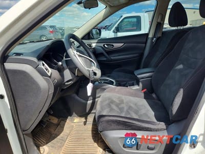 Zdjęcie 7 z 13 samochodu: 2015 NISSAN ROGUE S VIN:5N1AT2MV2FC764058 - miniatura