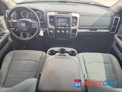 Zdjęcie 8 z 13 samochodu: 2015 RAM 1500 SLT VIN:1C6RR6GT8FS553130 - miniatura