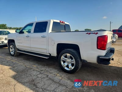Drugie zdjęcie samochodu z przodu: 2018 CHEVROLET SILVERADO K1500 LTZ VIN:3GCUKSEC4JG399082 - miniatura