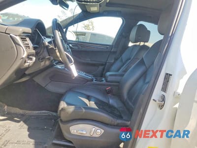 Zdjęcie 7 z 14 samochodu: 2021 PORSCHE MACAN VIN:WP1AA2A59MLB16954 - miniatura