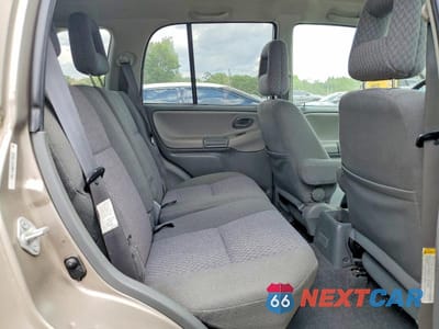 Zdjęcie 11 z 13 samochodu: 2003 CHEVROLET TRACKER VIN:2CNBJ13C236947081 - miniatura