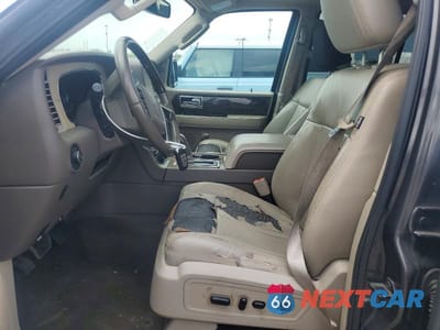 Zdjęcie 7 z 13 samochodu: 2015 LINCOLN NAVIGATOR VIN:5LMJJ2HT2FEJ04117 - miniatura