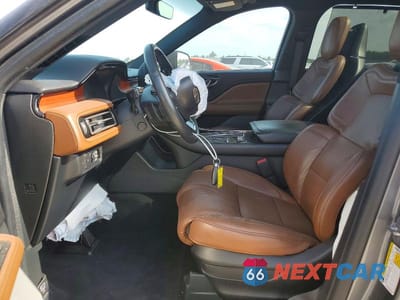 Zdjęcie 7 z 13 samochodu: 2022 LINCOLN AVIATOR RESERVE VIN:5LM5J7WCXNGL15893 - miniatura