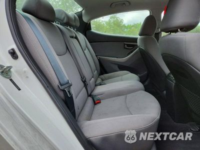 Zdjęcie 10 z 12 samochodu: 2013 HYUNDAI ELANTRA GLS VIN:5NPDH4AE4DH451405 - miniatura