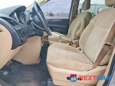 Zdjęcie 7 z 13 samochodu: 2016 DODGE GRAND CARAVAN SE VIN:2C4RDGBG2GR345223 - miniatura