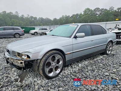 1998 BMW 740 IL WBAGJ832XWDM16451 - główne zdjęcie licytacji z USA - miniatura