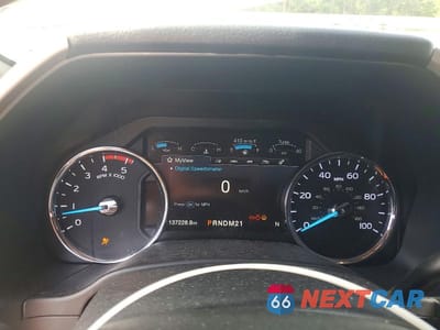 Zdjęcie 9 z 12 samochodu: 2019 FORD F250 SUPER DUTY VIN:1FT7W2BT5KEG32532 - miniatura
