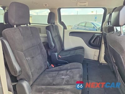 Zdjęcie 11 z 14 samochodu: 2014 DODGE GRAND CARAVAN SXT VIN:2C4RDGCGXER259847 - miniatura