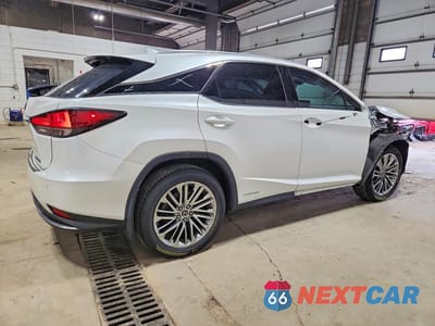 Trzecie zdjęcie samochodu z tyłu: 2021 LEXUS RX 450H VIN:2T2JGMDA3MC068729 - miniatura
