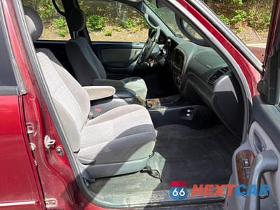 Piąte zdjęcie samochodu w środku: 2006 TOYOTA TUNDRA DOUBLE CAB SR5 VIN:5TBDT44176S541239 - miniatura