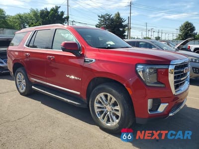 Czwarte zdjęcie samochodu z boku: 2022 GMC YUKON SLT VIN:1GKS2BKD8NR122496 - miniatura