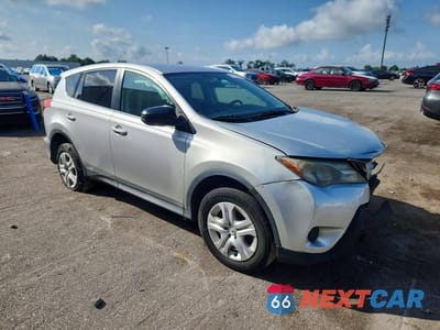 Czwarte zdjęcie samochodu z boku: 2015 TOYOTA RAV4 LE VIN:2T3BFREV0FW317622 - miniatura