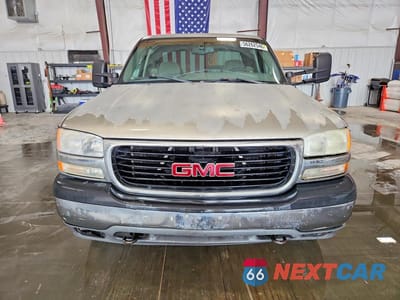 Piąte zdjęcie samochodu w środku: 2000 GMC NEW SIERRA K2500 VIN:1GTGK29U8YE415320 - miniatura