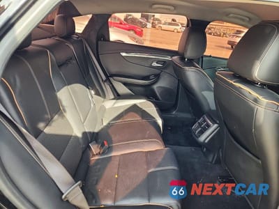 Zdjęcie 10 z 12 samochodu: 2019 CHEVROLET IMPALA PREMIER VIN:2G1105S32K9155689 - miniatura