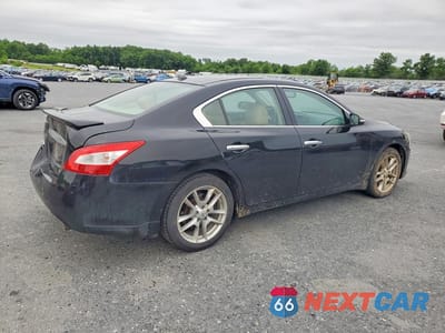 Trzecie zdjęcie samochodu z tyłu: 2011 NISSAN MAXIMA 3.5 S VIN:1N4AA5AP9BC804489 - miniatura