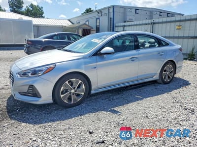 2018 HYUNDAI SONATA HYBRID LIMITED KMHE34L33JA087037 - główne zdjęcie licytacji z USA - miniatura
