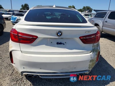 Zdjęcie 6 z 13 samochodu: 2016 BMW X6 M VIN:5YMKW8C56G0R43752 - miniatura