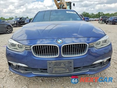 Piąte zdjęcie samochodu w środku: 2017 BMW 330 I VIN:WBA8B9C31HK885006 - miniatura