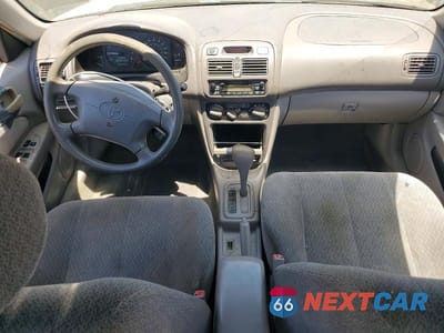 Zdjęcie 8 z 12 samochodu: 2002 TOYOTA COROLLA LE VIN:1NXBR12E52Z584769 - miniatura