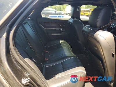 Zdjęcie 10 z 12 samochodu: 2011 JAGUAR XJ VIN:SAJWA1CB3BLV08217 - miniatura