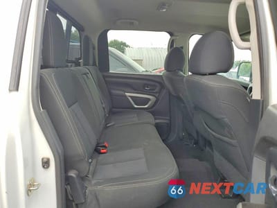 Zdjęcie 10 z 12 samochodu: 2016 NISSAN TITAN XD S VIN:1N6BA1F38GN516341 - miniatura