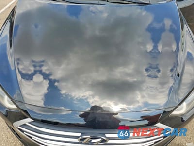 Zdjęcie 11 z 12 samochodu: 2017 HYUNDAI ELANTRA SE VIN:5NPD74LF2HH161162 - miniatura