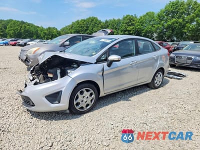 2013 FORD FIESTA SE 3FADP4BJ2DM217987 - główne zdjęcie licytacji z USA - miniatura