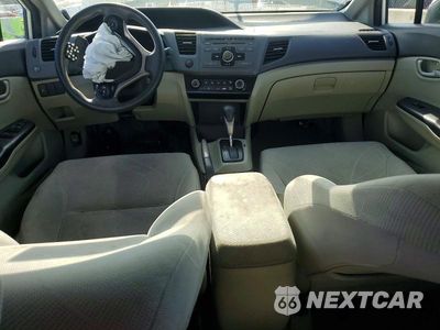 Zdjęcie 8 z 13 samochodu: 2012 HONDA CIVIC HF VIN:2HGFB2F67CH517468 - miniatura