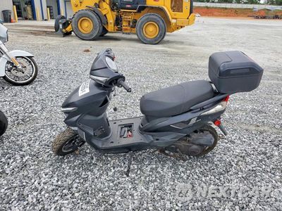 Trzecie zdjęcie samochodu z tyłu: 2025 UJ8K CORE EBIKE VIN:L2BBCNCC1SB121060 - miniatura