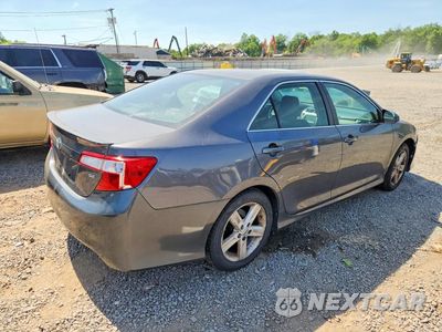 Trzecie zdjęcie samochodu z tyłu: 2012 TOYOTA CAMRY SE VIN:4T1BF1FK8CU151411 - miniatura