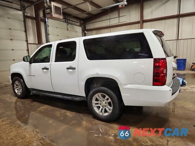 Drugie zdjęcie samochodu z przodu: 2011 CHEVROLET SUBURBAN K1500 VIN:1GNSK5E36BR260055 - miniatura
