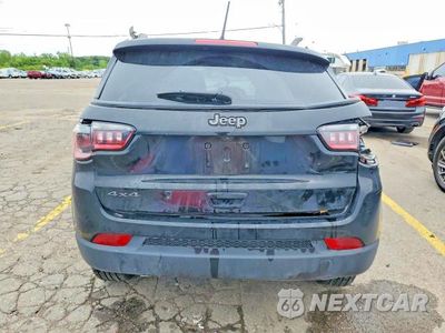 Zdjęcie 6 z 13 samochodu: 2025 JEEP COMPASS LATITUDE VIN:3C4NJDBN2ST610068 - miniatura