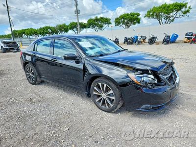 Czwarte zdjęcie samochodu z boku: 2012 CHRYSLER 200 S VIN:1C3CCBHG8CN176968 - miniatura